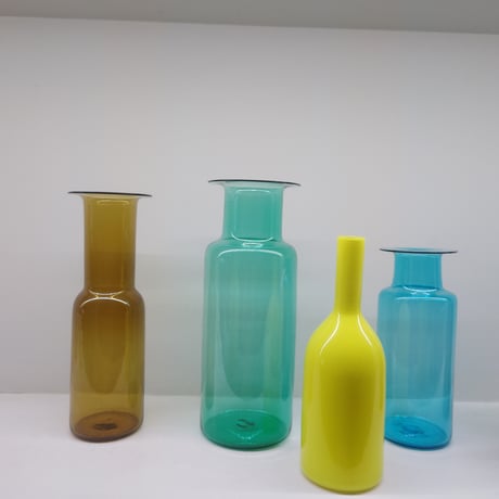 qualia glassworks / Cylinder vase /Blue
