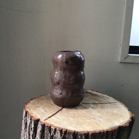 SAWA ISSHIKI / FLOWER VASE : chocochip BROWN 3waves