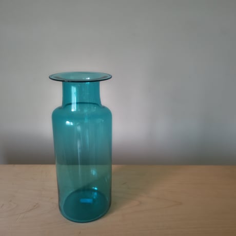 qualia glassworks / Cylinder vase /Blue