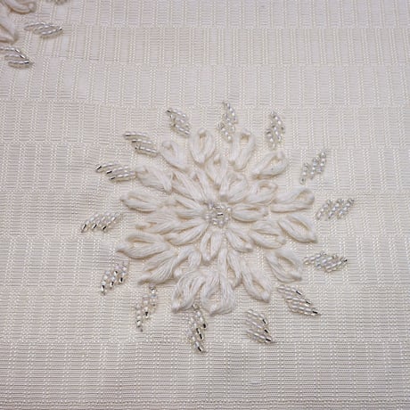 名古屋帯「白地白花刺繍」