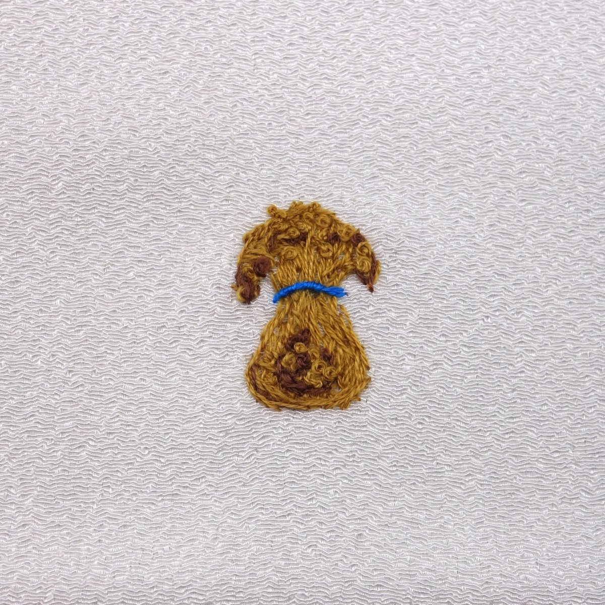 刺繍半衿「犬」 | 着物ショップKosode