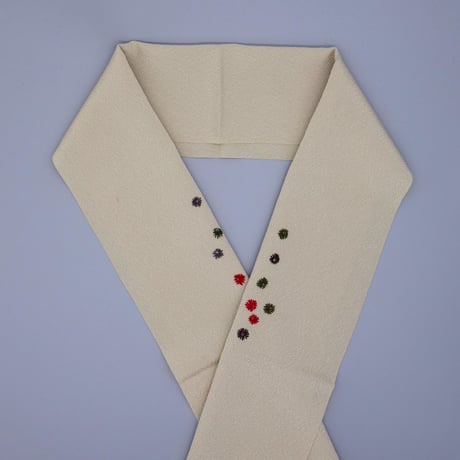 刺繍半衿「小花」