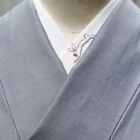 刺繍半衿「うさぎ刺繍」
