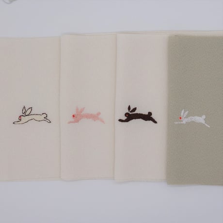 刺繍半衿「うさぎ刺繍」