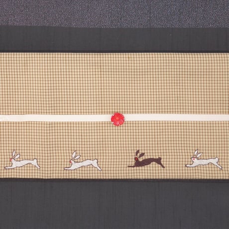半巾帯「うさぎ刺繡」