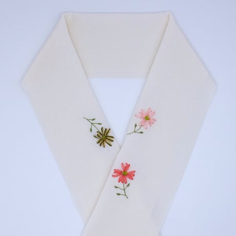 刺繍半衿「ハナミズキ」
