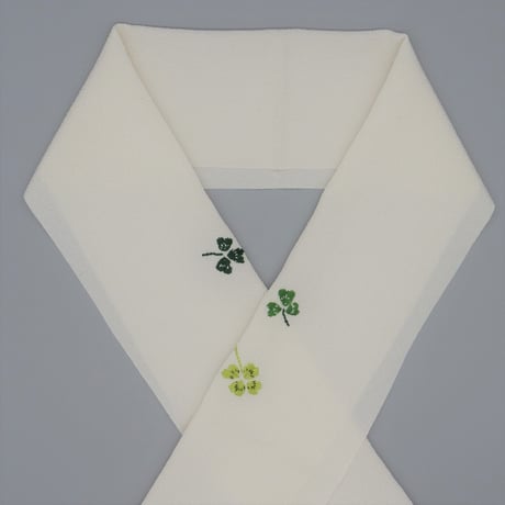 刺繡半衿「シロツメクサ」