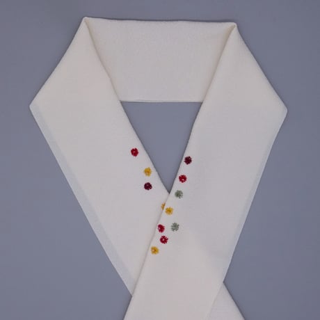 刺繍半衿「小花」