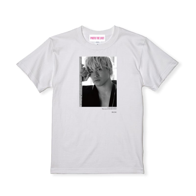 PHOTO THE LIVE! STORE