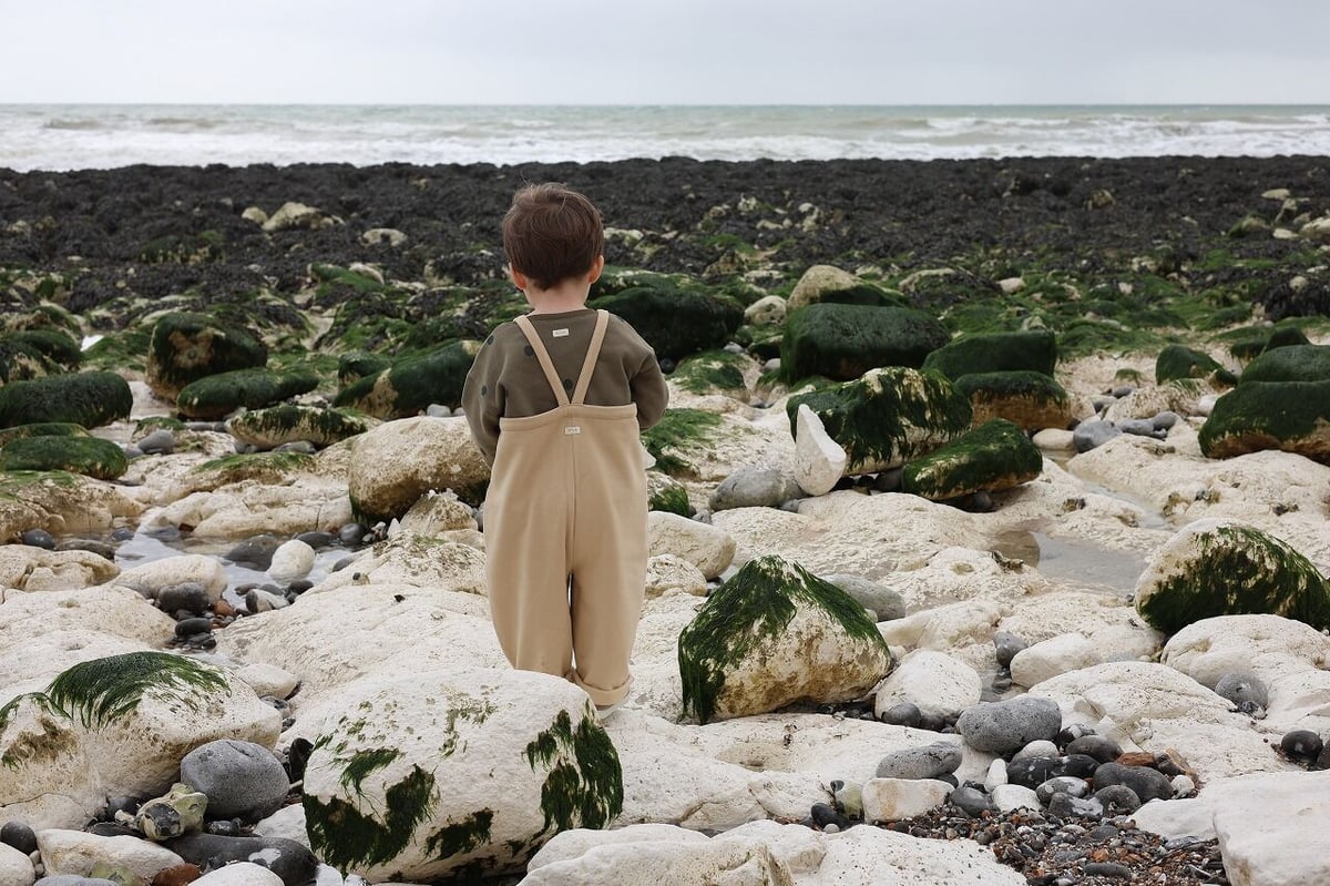 organiczoo Warm Sand Dungarees | 𝘮𝘢𝘮𝘰𝘶𝘳