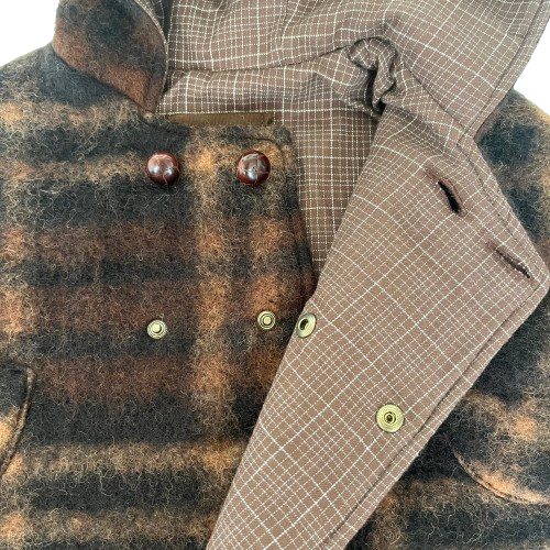 HELLO LUPO N Poncho - Chestnut | 𝘮𝘢𝘮𝘰𝘶𝘳