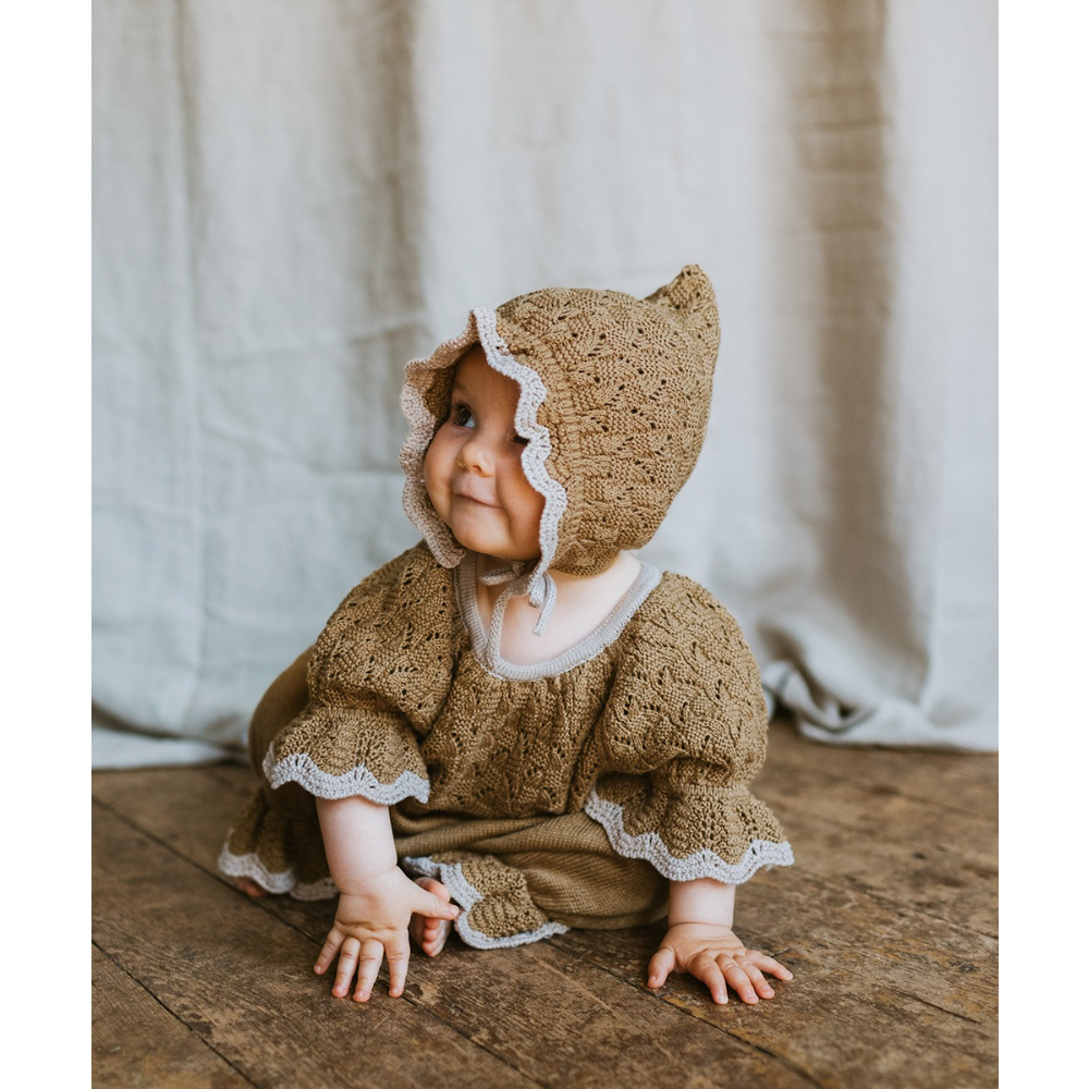 ロンパース・カバーオール mabli awena romper. bonnet fit=scale-down,w=1200