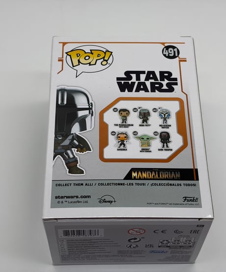 ファンコポップシリーズ　限定販売品　マンダロリアン　ウィズ　ダークセイバー　glow in the dark