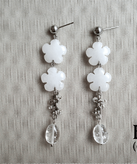 Retro flower pierce/earring