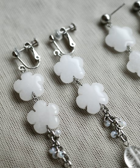 Retro flower pierce/earring