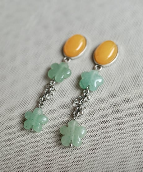 Retro flower pierce/earring