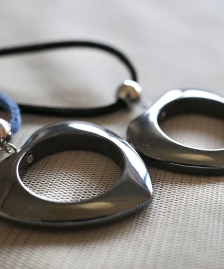 Heart choker