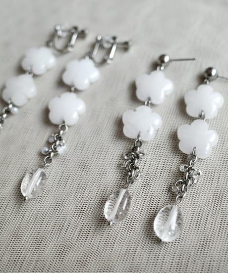 Retro flower pierce/earring
