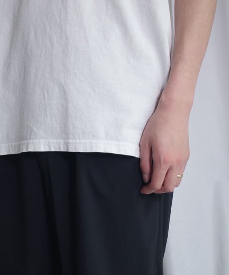 Various White Design Tee -22