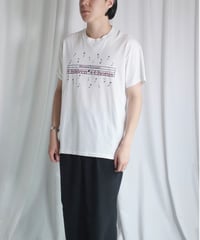 Various White Design Tee -28