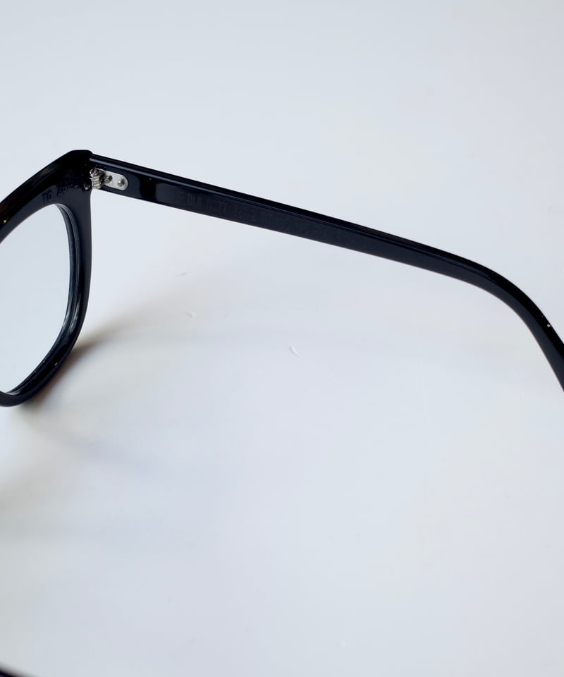 Titmus 70F - Black / Grey | DAMAGEDONE 2nd