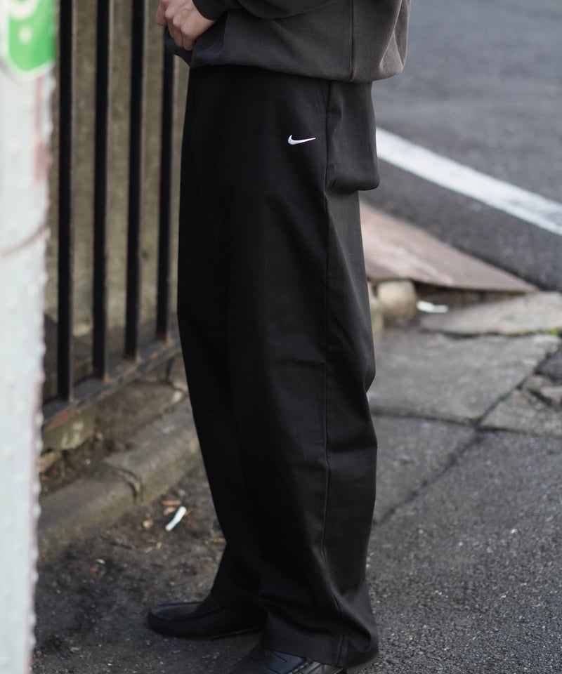 NIKE EL Chino Pants -Black | DAMAGEDONE 2nd