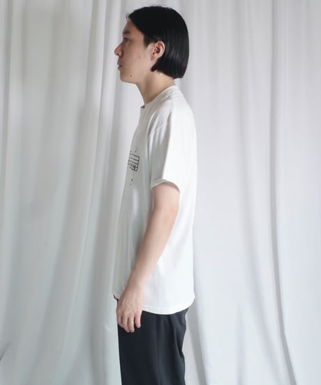 Various White Design Tee -28