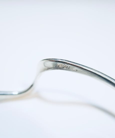 meian sterling silver bangle "Brim"