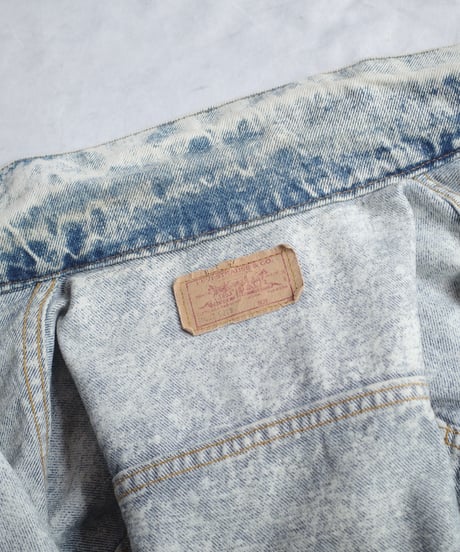 80's Levi's 70507-0219 Chemical Wash Denim Jacket -Made in USA