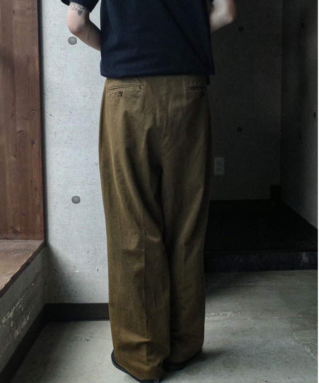 NEAT チノ　レッド NEAT Chino [RED] - Fresh Service NECESSARY or UNNECESSARY