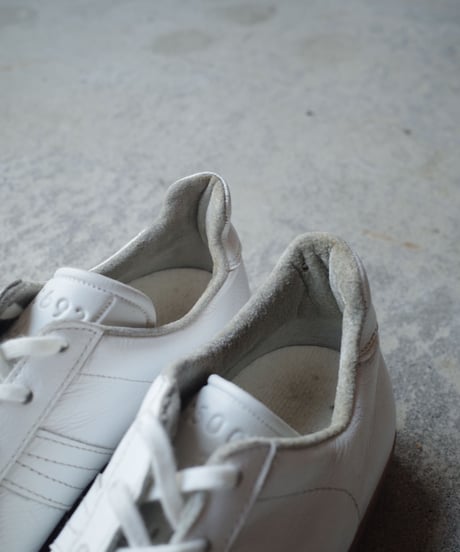 90's Original German Trainer -3 -25.0