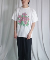 Various White Design Tee -9