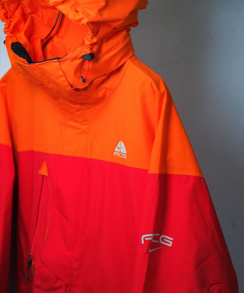 00s Deadstock Nike Fit Storm ACG Shell Jacket |