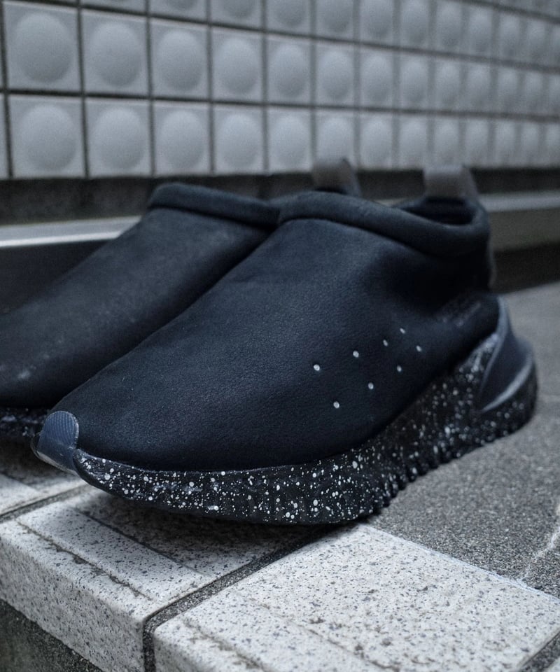 ⭐︎早い者勝ち⭐︎NIKE×UNDERCOVER MOC FLOW SP Nike X Undercover Moc Flow Sp (Black, Black & Black) | END
