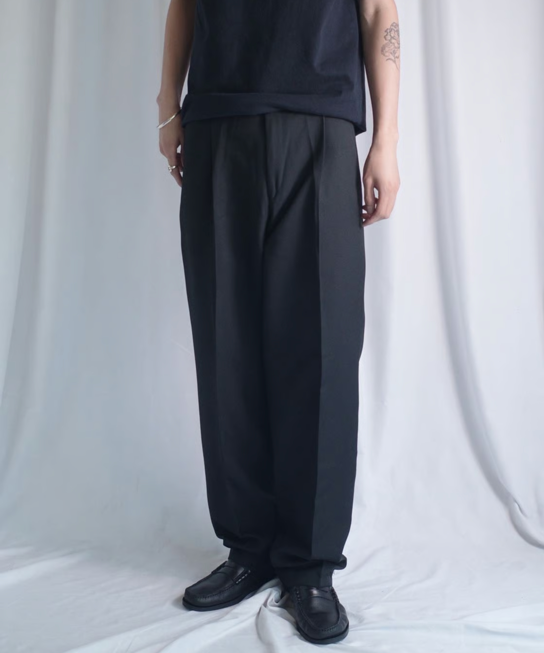 Lownn パンツ（その他） メンズ Lownn ローン ウールタックスラックス