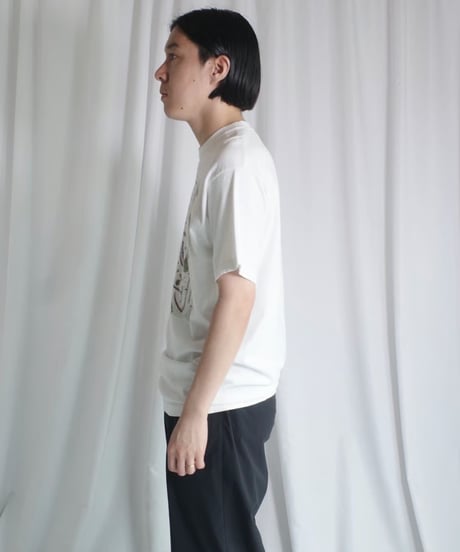 Various White Design Tee -30