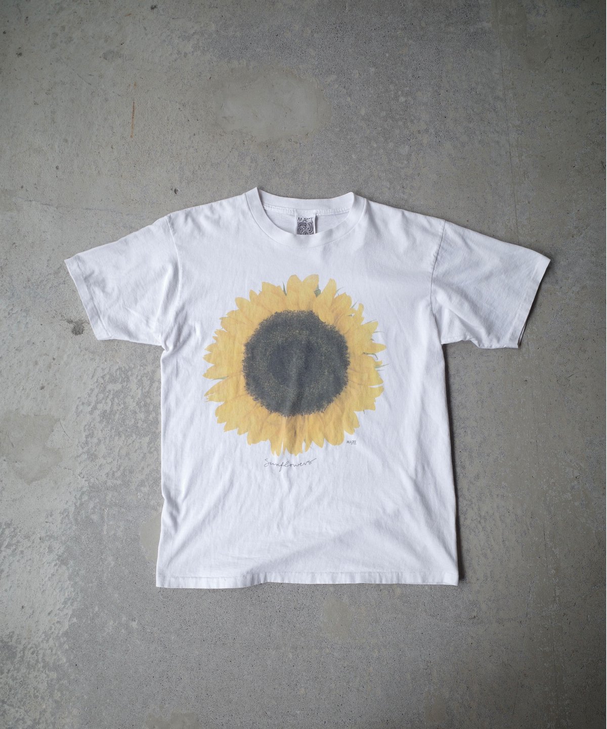 MAZE Flower Design T-Shirts 