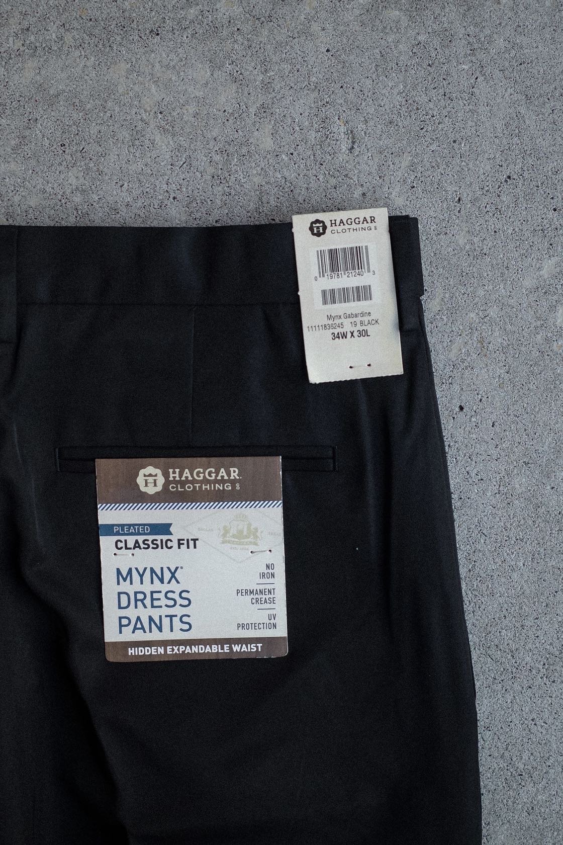 Haggar Classic Fit Pleated Front Pants | DAMAGE