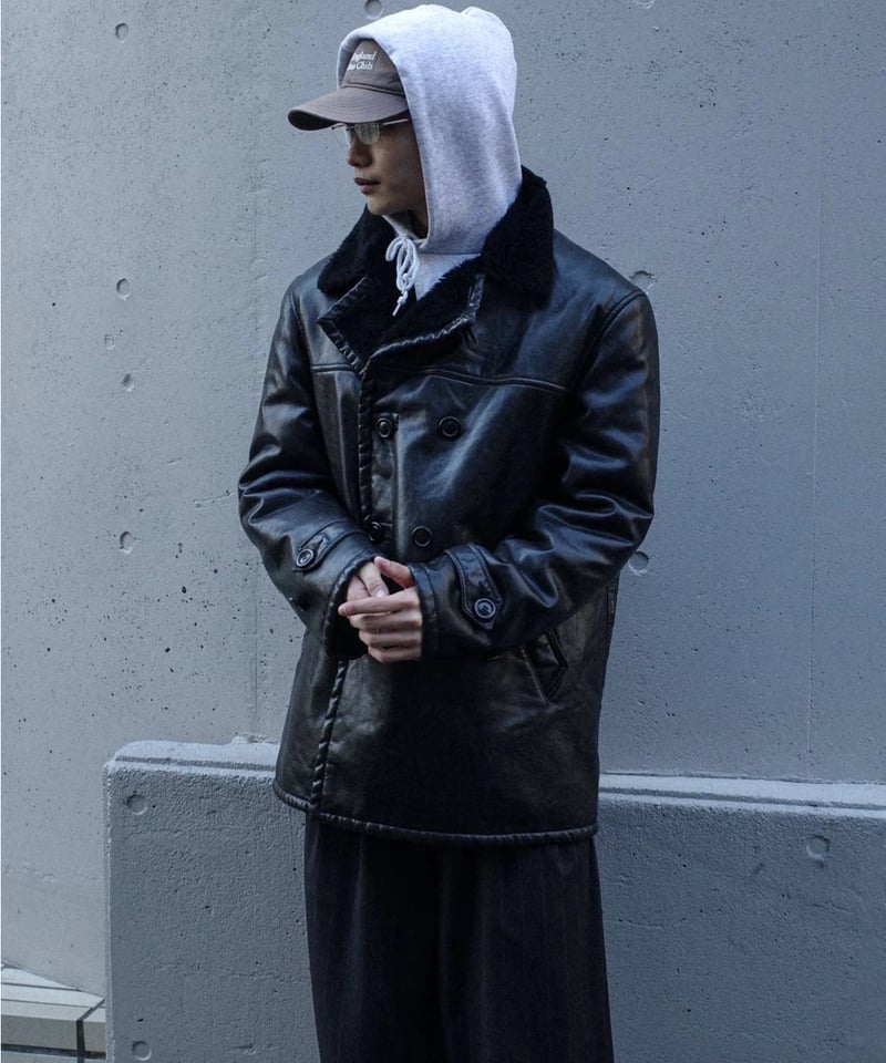 00s ARMANI JEANS レザー 短丈ブルゾン ファー取り外し可能 黒 00s Armani Jeans Synthetic Leather Double-breas