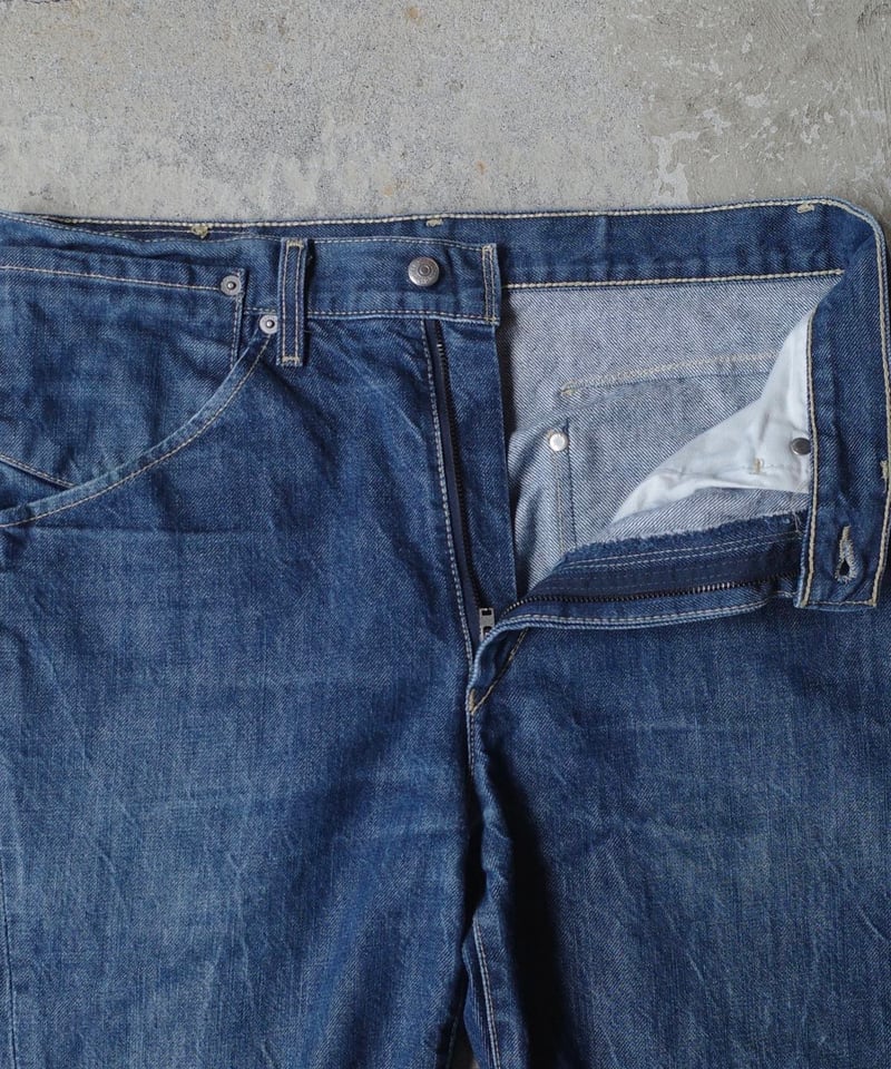 00s Euro Levi's Engineered Jeans 