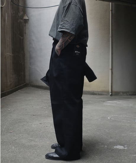 Dickies Customized 877 Loose Fit 2-Tuck Pants