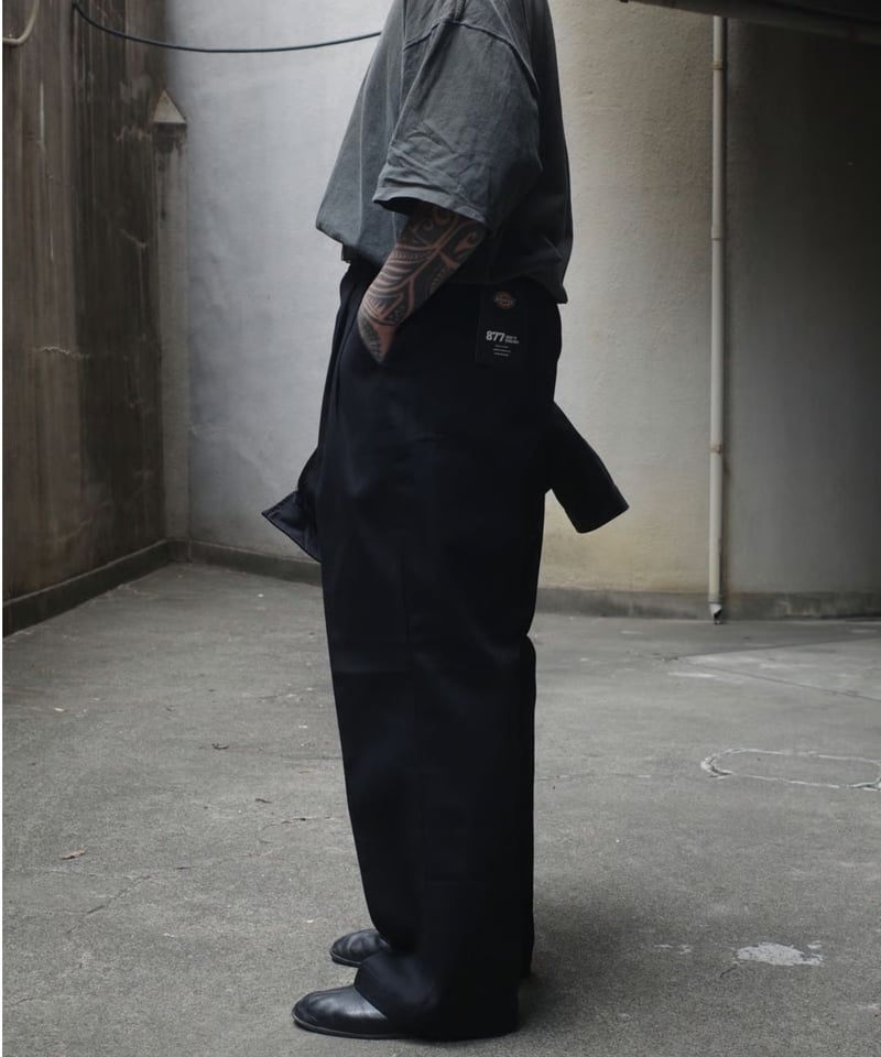Dickies Customized 877 Loose Fit 2-Tuck Pants |