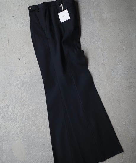 NEAT 11.5oz Natural Slub Denim Flare -Black