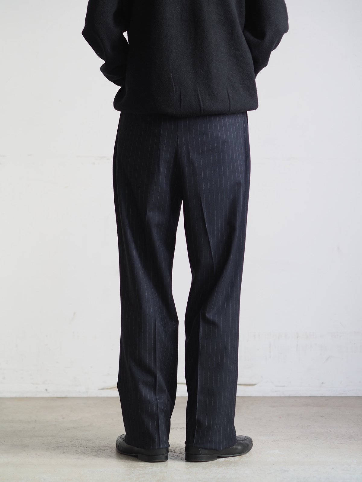 【美品】ニート NEAT☆ウールテーパードスラックス サイズ48 ブラック 別注生地NEAT ニートウールモヘアピンストライプ柄スラックス48