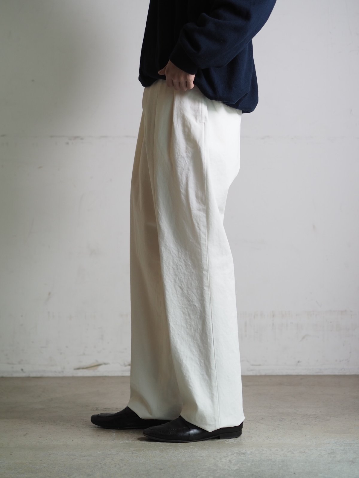 NEAT - NEAT Chino White | DAMAGEDONE 2nd NEAT - NEAT Chino White | DAMAGEDONE 2nd