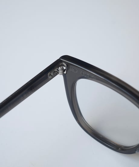 Titmus 70F - Black / Grey
