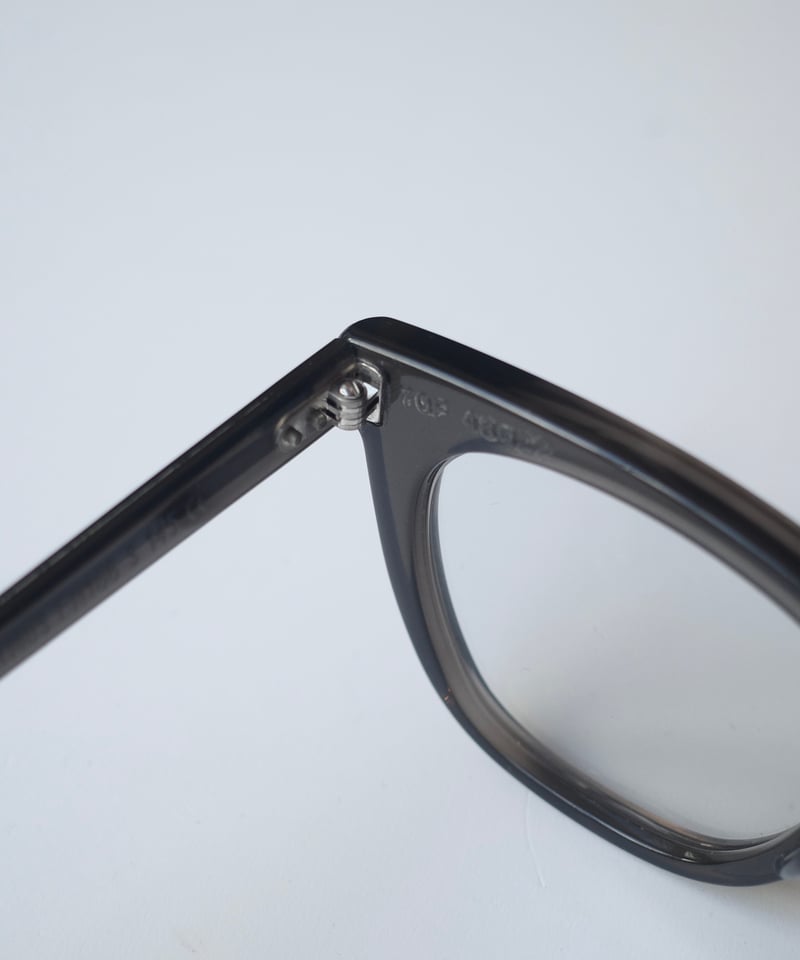 Titmus 70F - Black / Grey | DAMAGEDONE 2nd