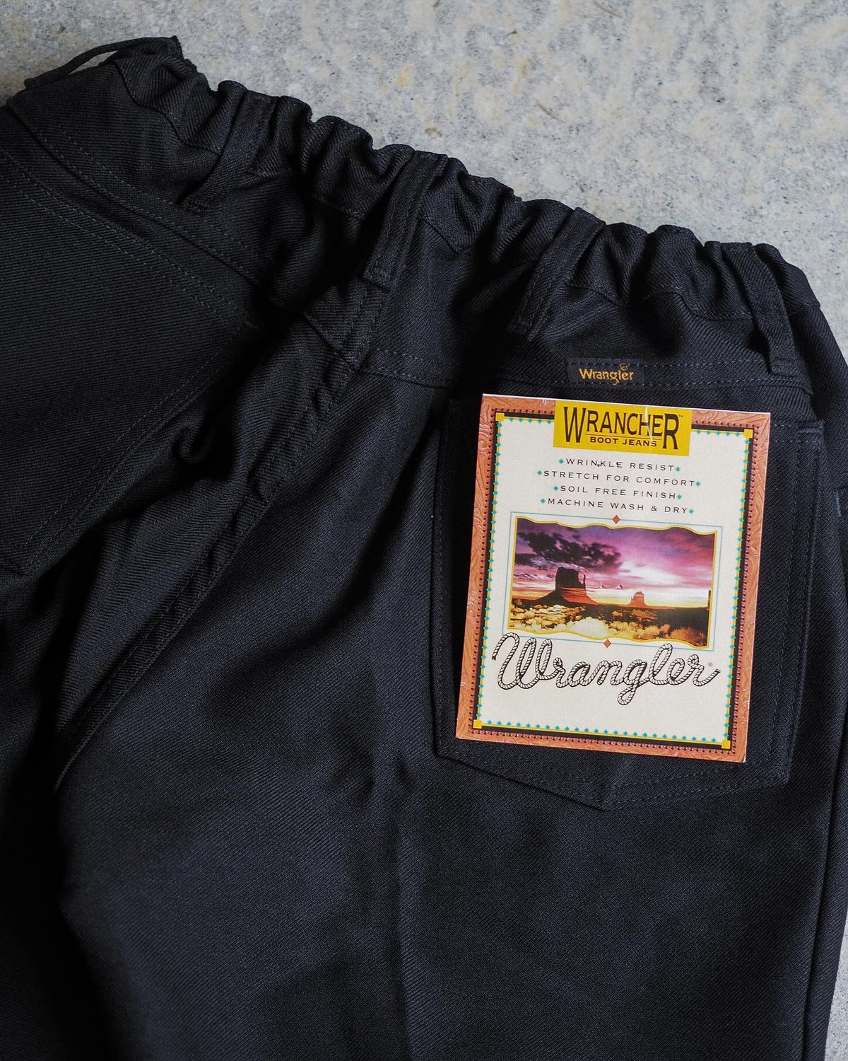 WRANGLER REMAKE STA-PREST WRANCHER DRESS JEANS