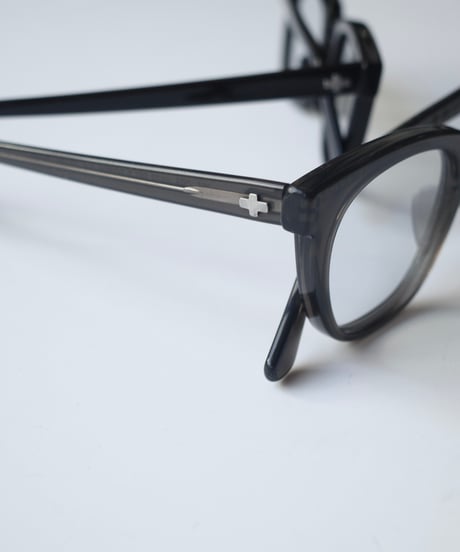 Titmus 70F - Black / Grey