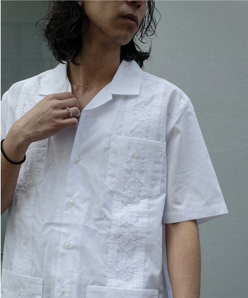 Cubavera ボタンダウンシャツ Lサイズ　ハードロックカフェ　タンパ Cubavera Short Sleeve Guayabera Shirts | DAMAGE